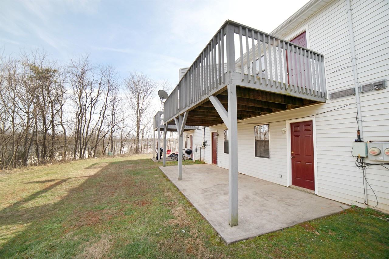 1168 Homestead Garden Ct #8 - Photo 3 of 10