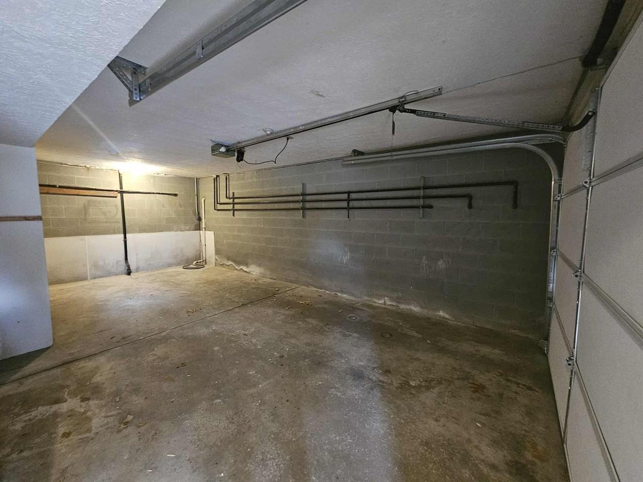 505 North Park Drive - Photo 2 of 16