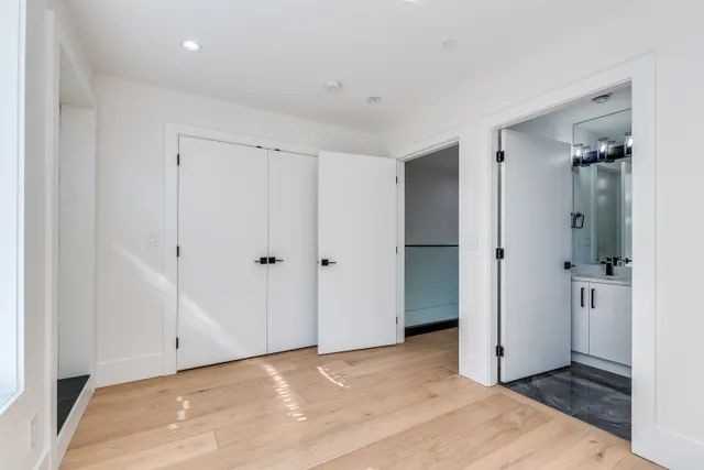 2289 East 41st Avenue - Photo 6 of 14