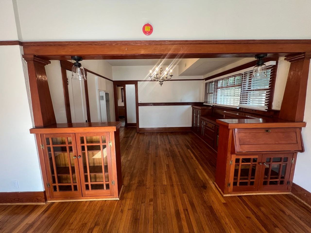 2406 A Street - Photo 3 of 18