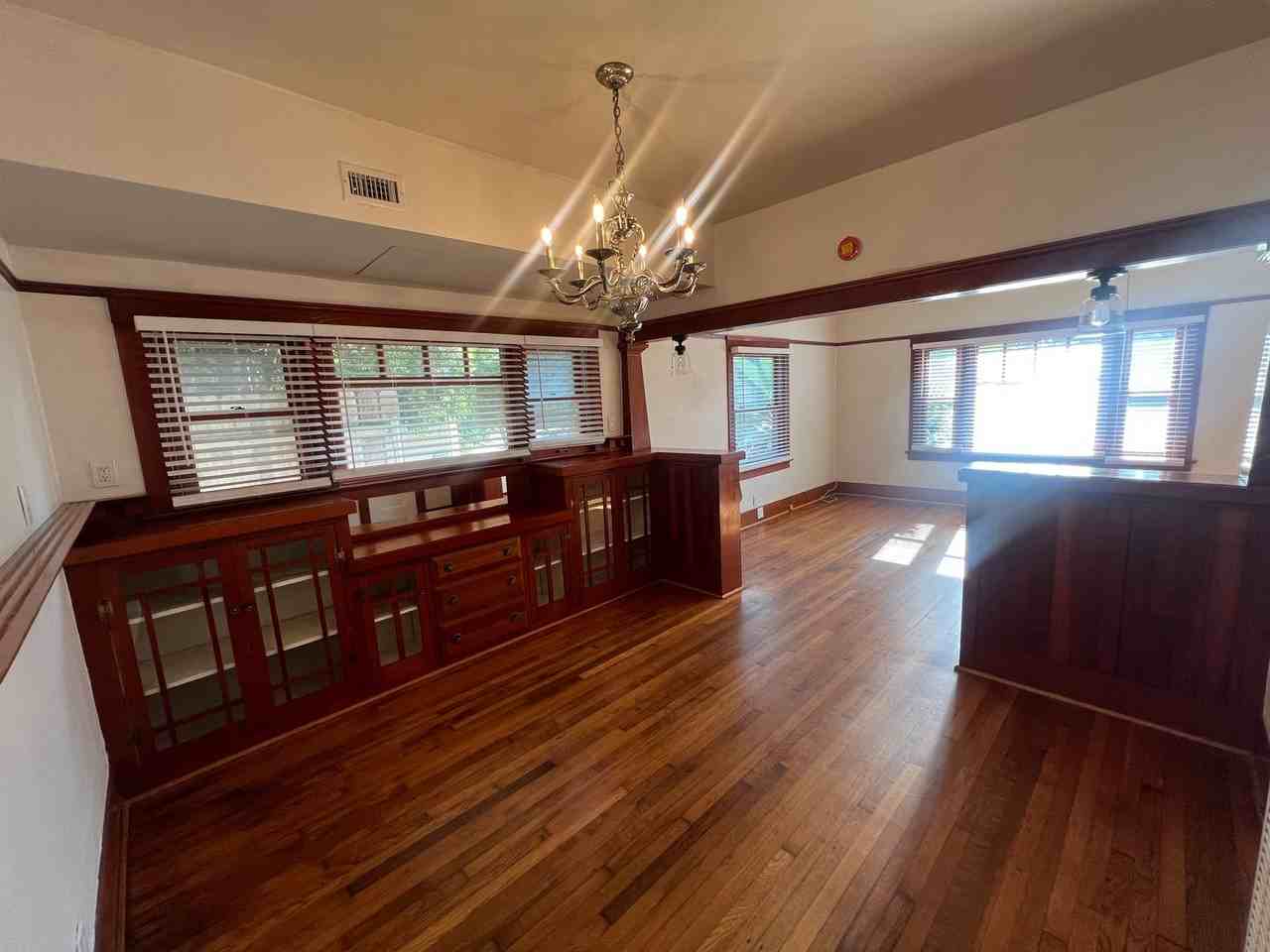 2406 A Street - Photo 4 of 18