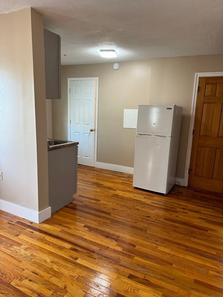 948 Us Highway 1 Byp - Photo 6 of 18