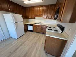 featured image of 11 Hummingbird Place