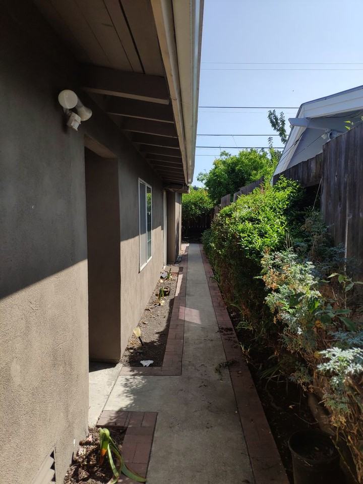 1150 Pecos Way - Photo 6 of 15