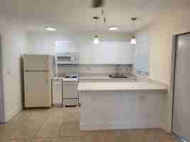 featured image of 317 N 61st Ter