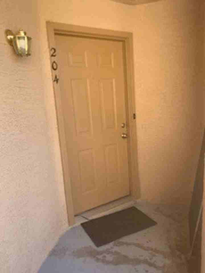 2193 Aspen Mirror Way #204 - Photo 2 of 31