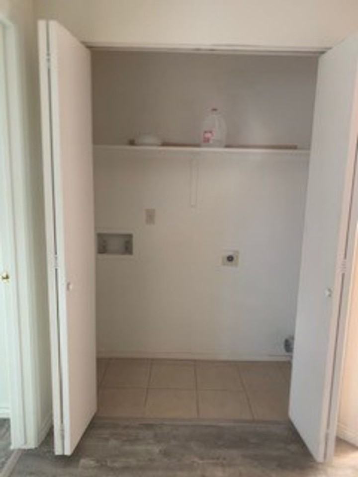 2193 Aspen Mirror Way #204 - Photo 4 of 31