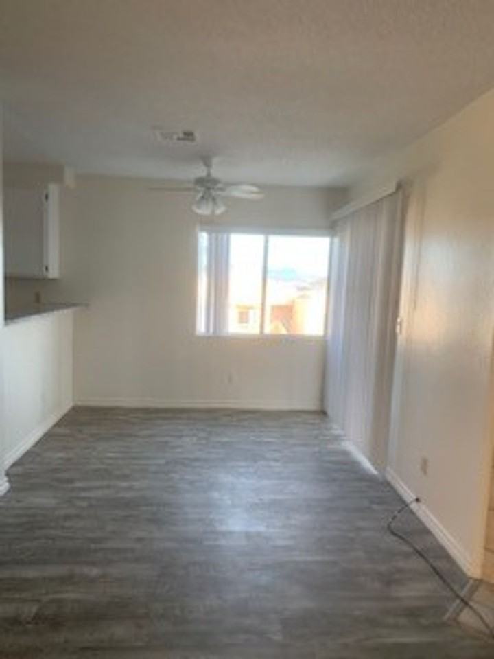 2193 Aspen Mirror Way #204 - Photo 4 of 28