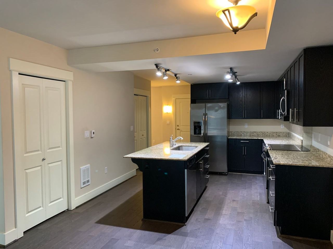 699 John Street #205 - Photo 3 of 18