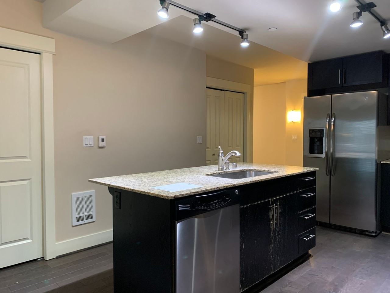 699 John Street #205 - Photo 4 of 18