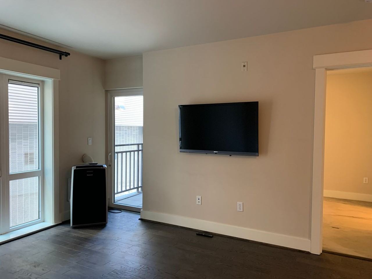 699 John Street #205 - Photo 5 of 18