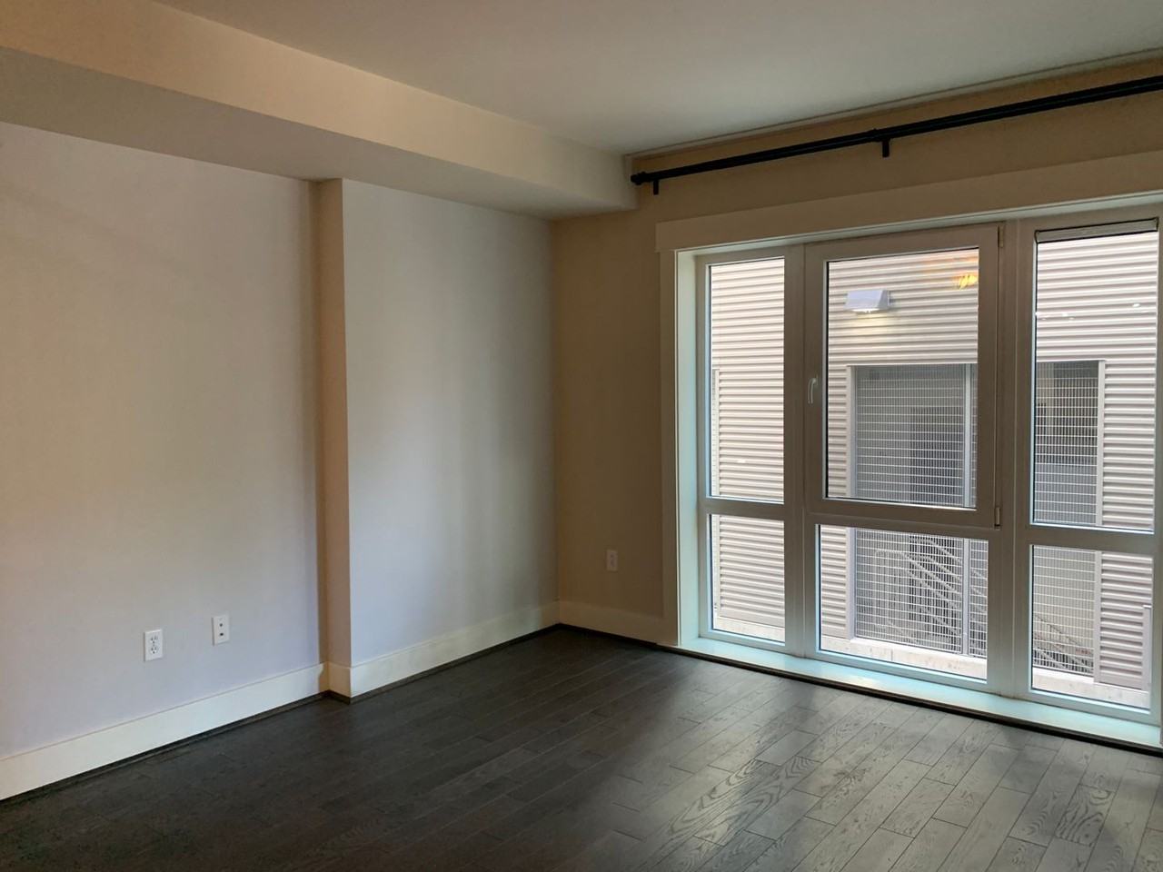 699 John Street #205 - Photo 6 of 18