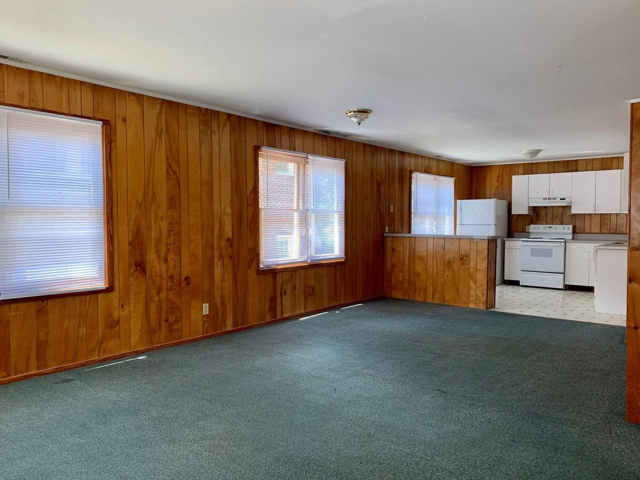 608 Willard Pl - Photo 6 of 17