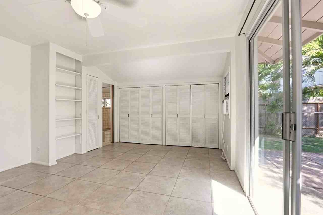 1032 Kainui Dr - Photo 7 of 16