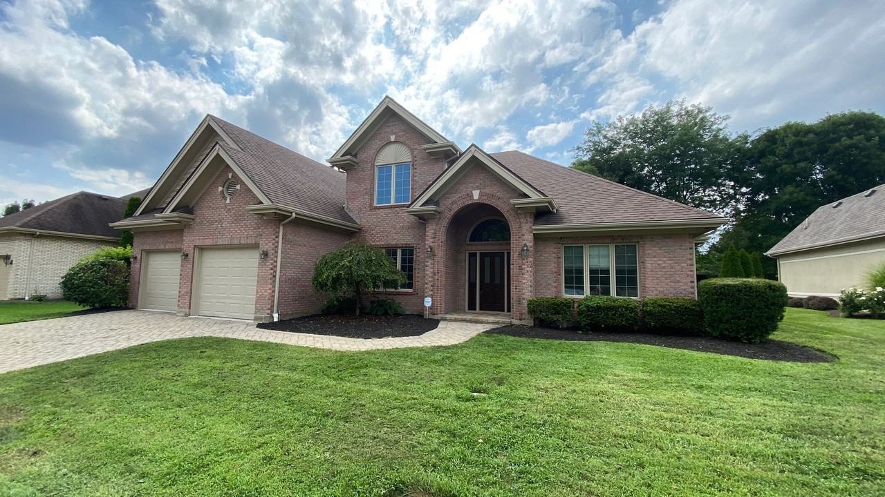 5665 Stone Lake Dr - Photo 2 of 29