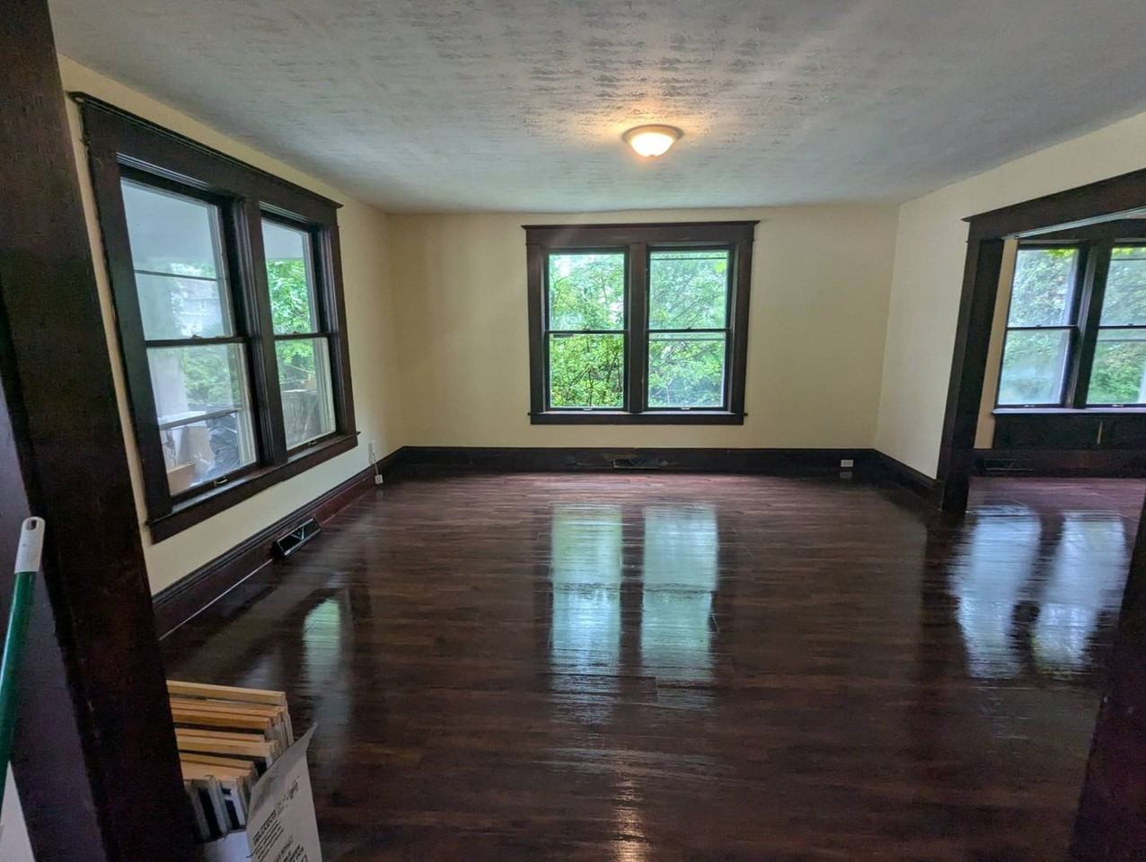 1115 Jackson Street - Photo 6 of 9