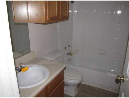 2847 Southampton Way - Photo 2 of 17