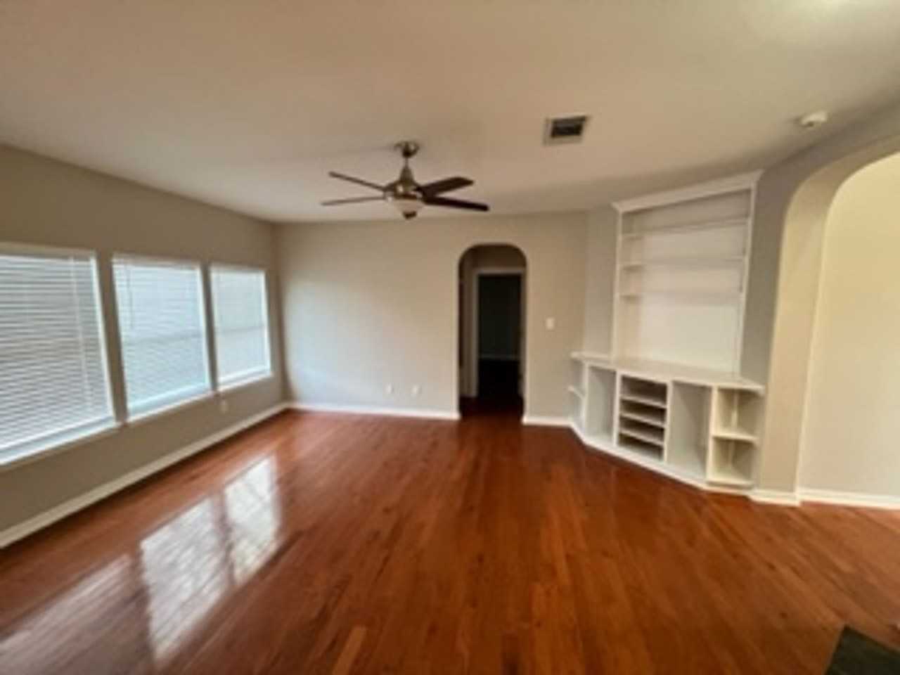 3100 Cantera Ct - Photo 6 of 32