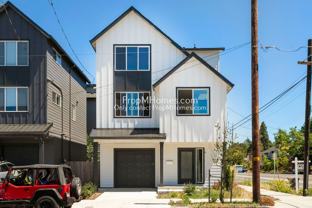 5506 Northeast 55th Avenue - Photo 1 of 1