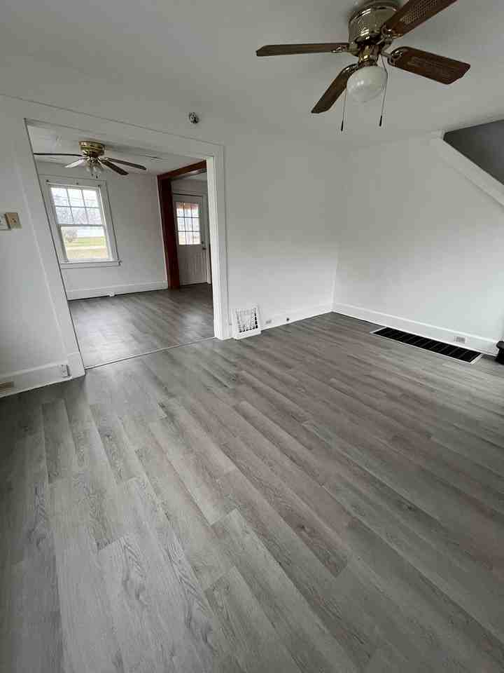 301 Carnegie Court - Photo 4 of 14