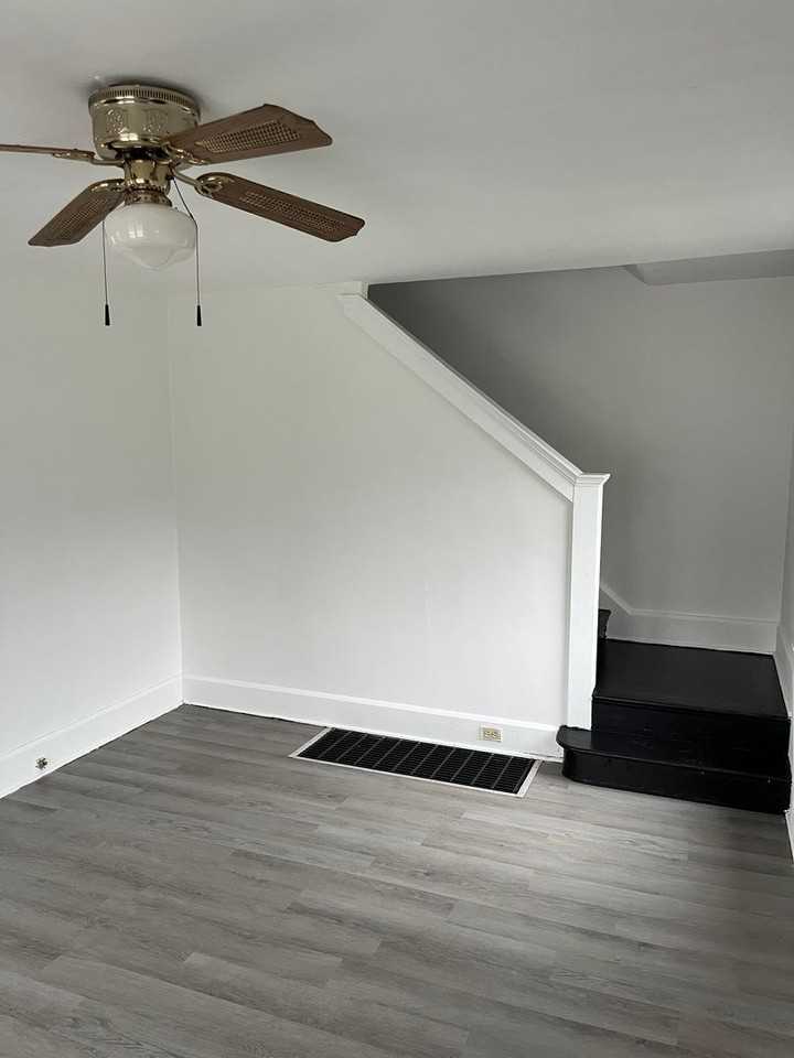 301 Carnegie Court - Photo 5 of 14