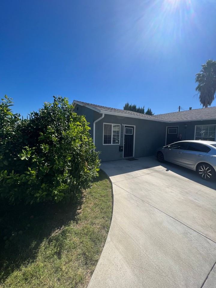 17048 Los Alimos St - Photo 2 of 13