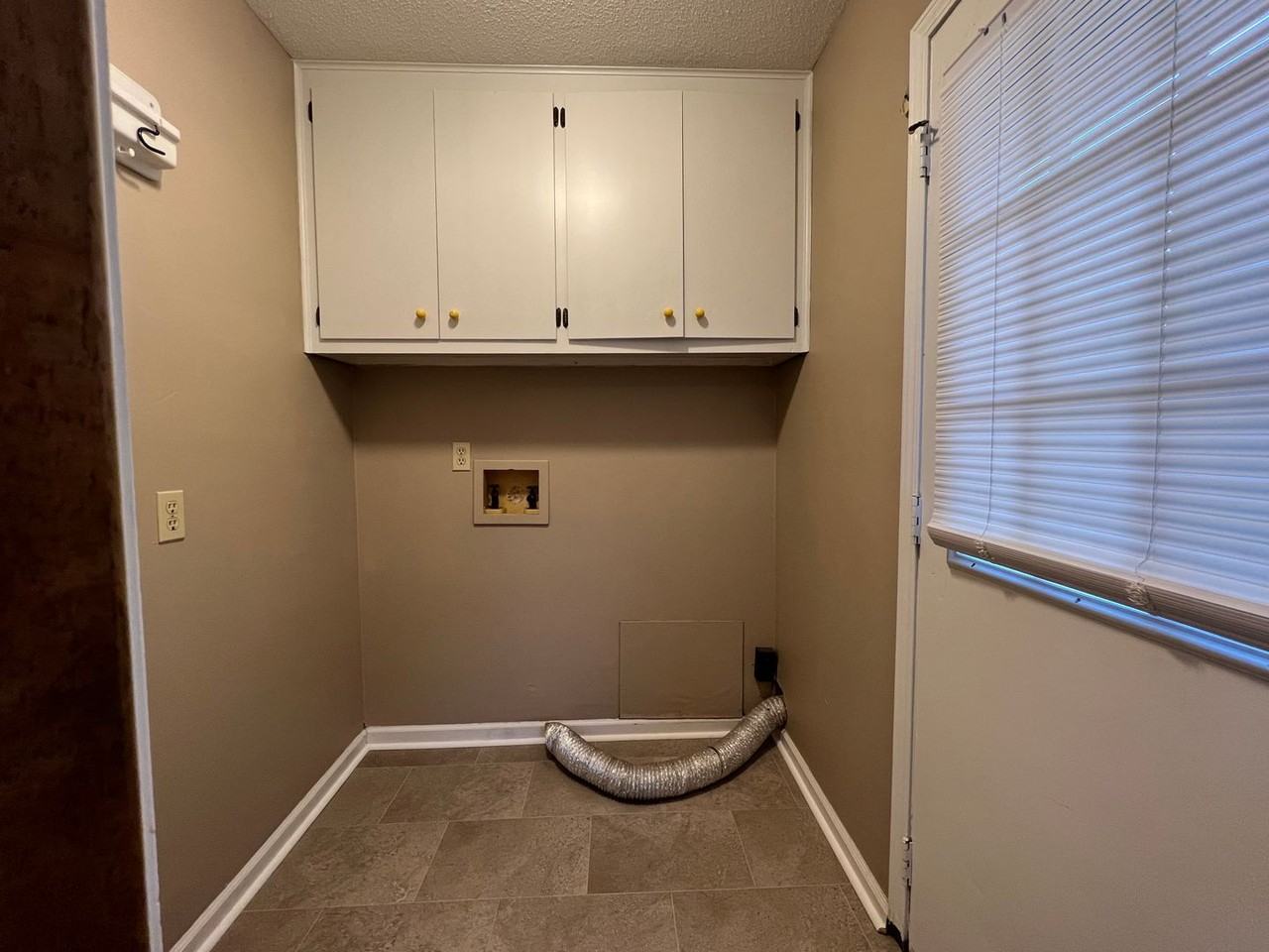 1208 Upper Kingston Road - Photo 6 of 23