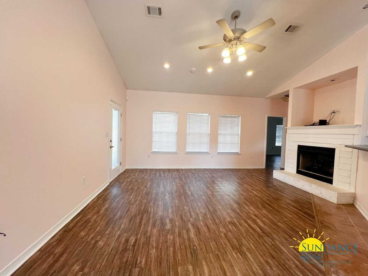 103 Winchester Way - Photo 3 of 19