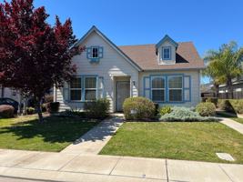 featured image of 1161 Syracuse Ln