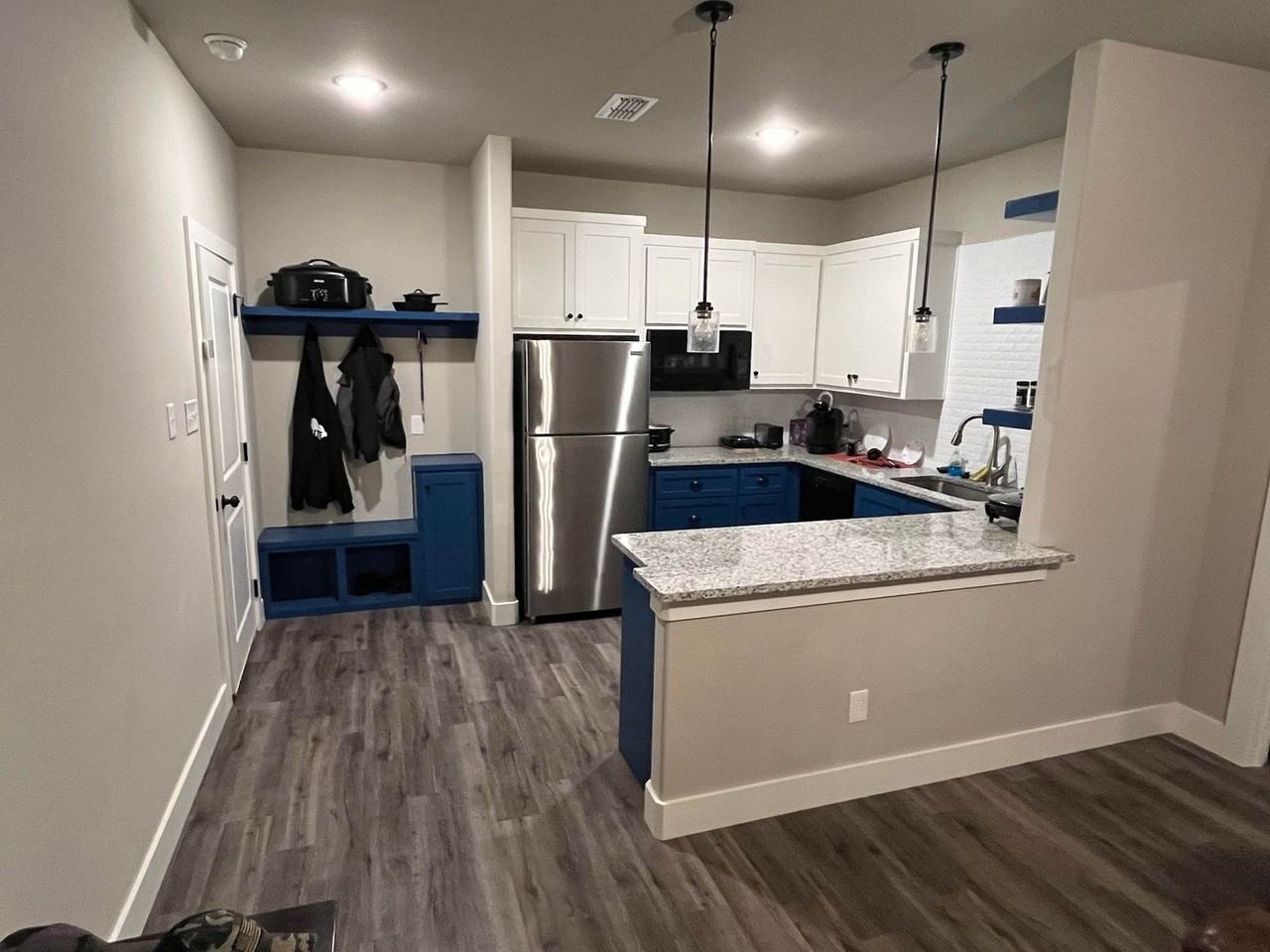 4717 121st Pl - Photo 2 of 9