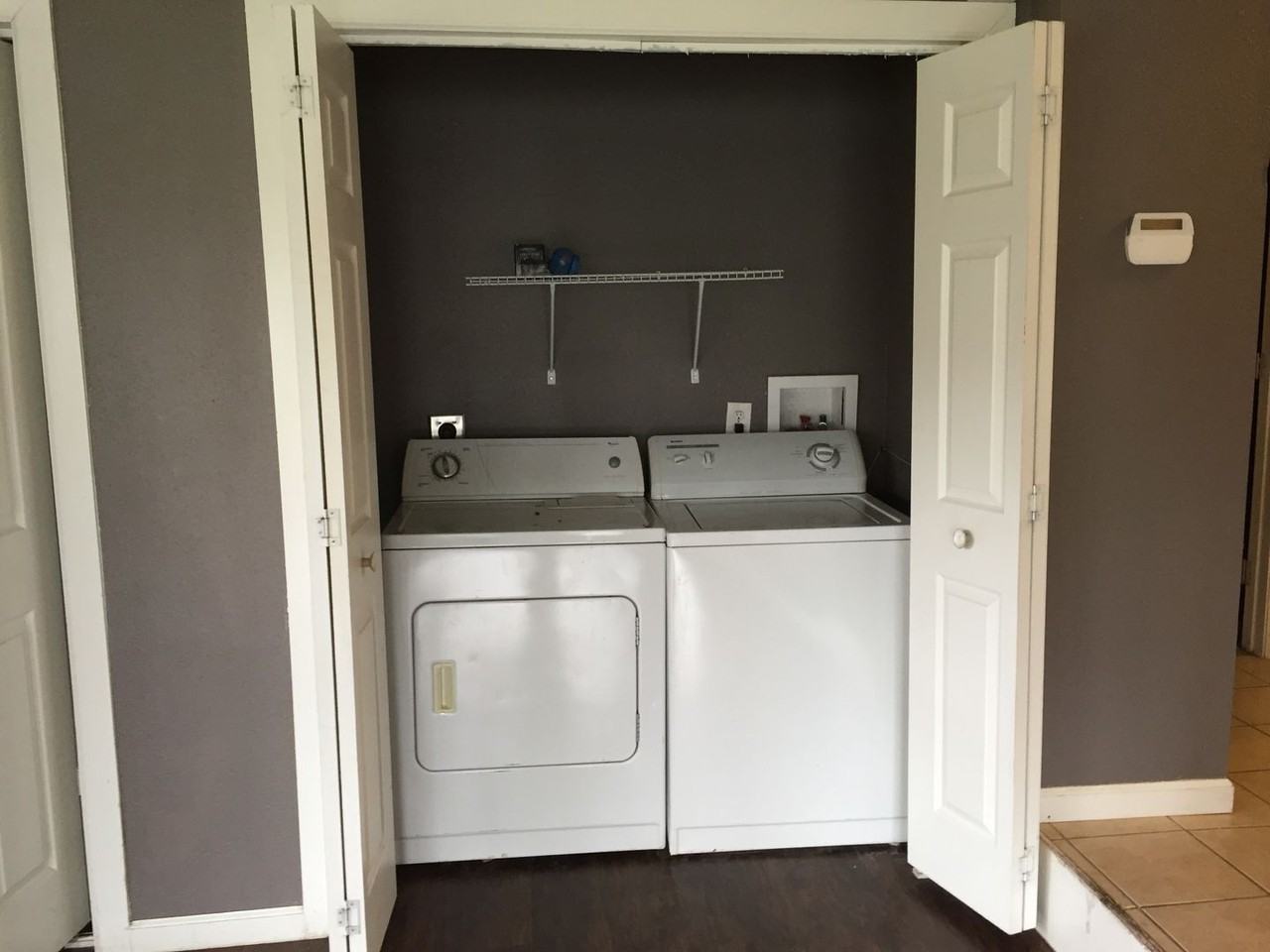 4105 33rd Street - Photo 4 of 12