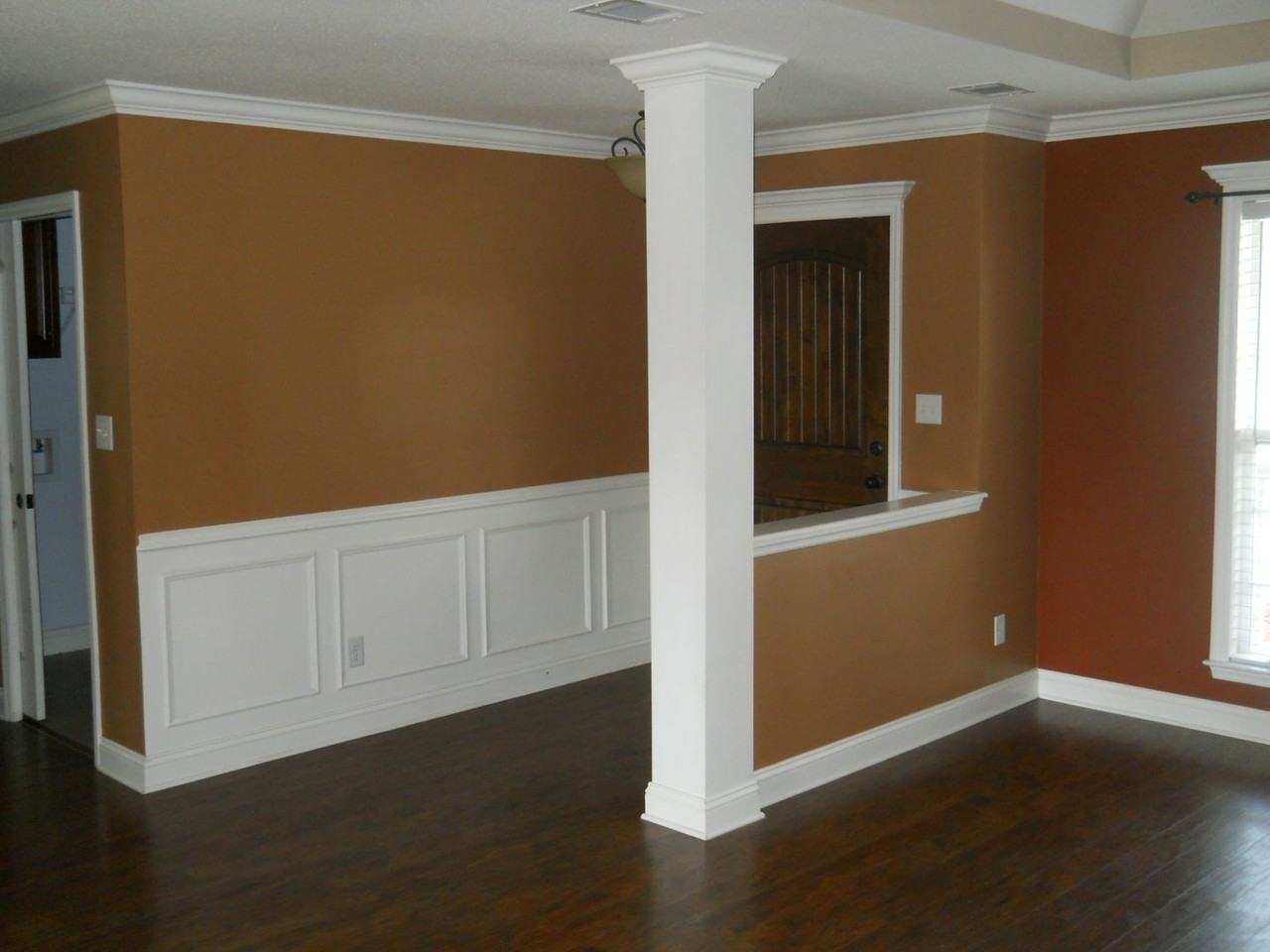 4033 Glen Laurel Dr N - Photo 4 of 18