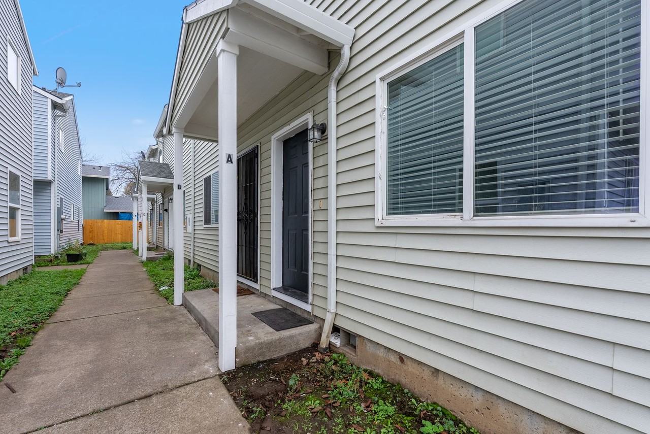 2338 Southeast 89th Avenue #A