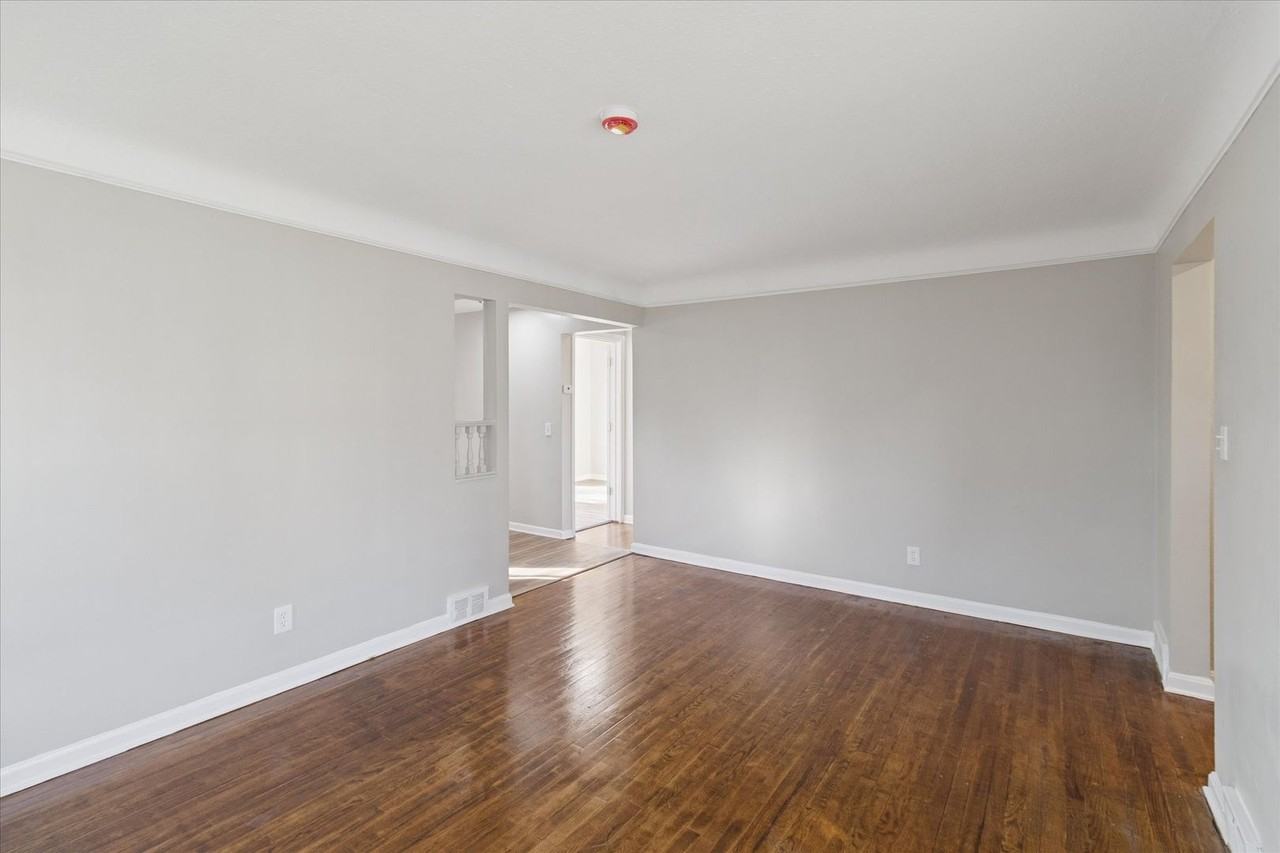 2531 North Ave - Photo 5 of 31