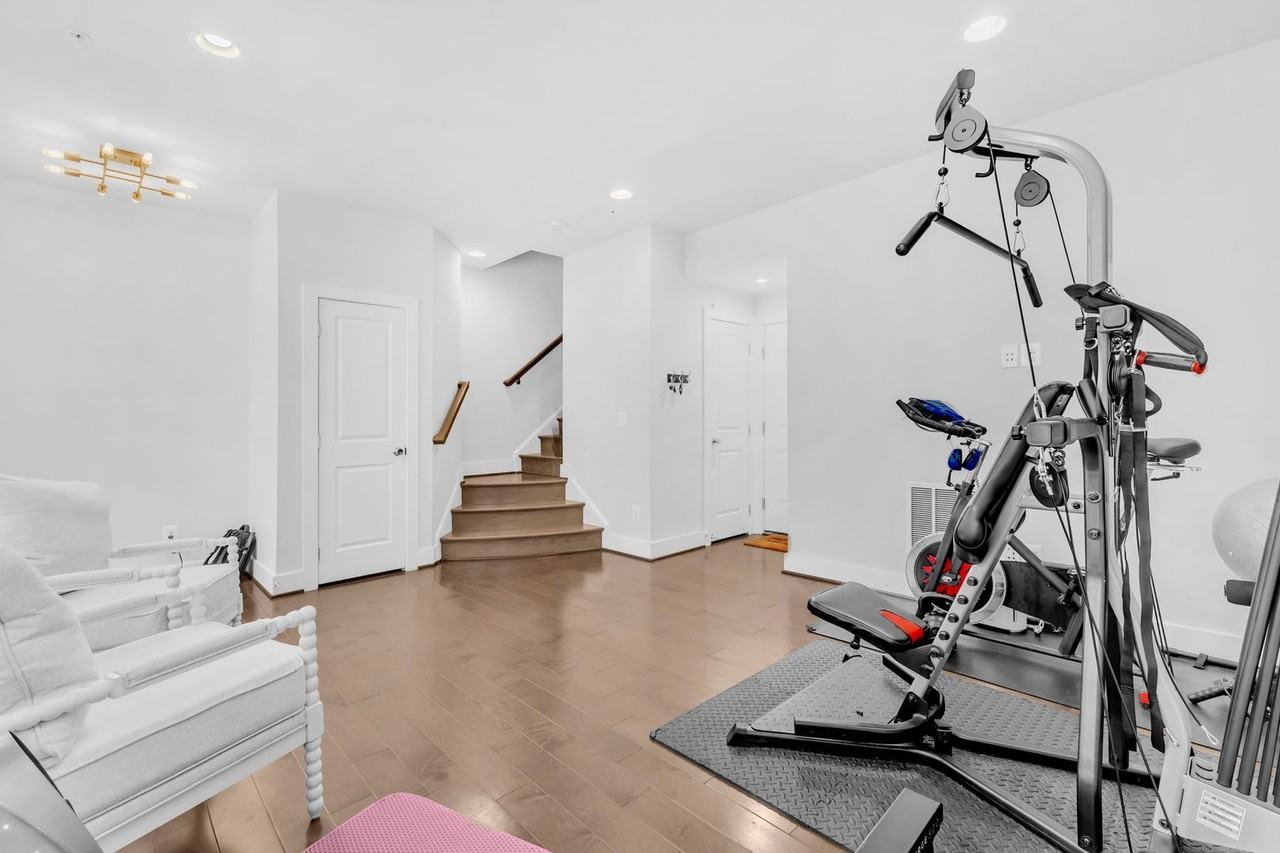 5106 Fillmore Ave - Photo 6 of 39