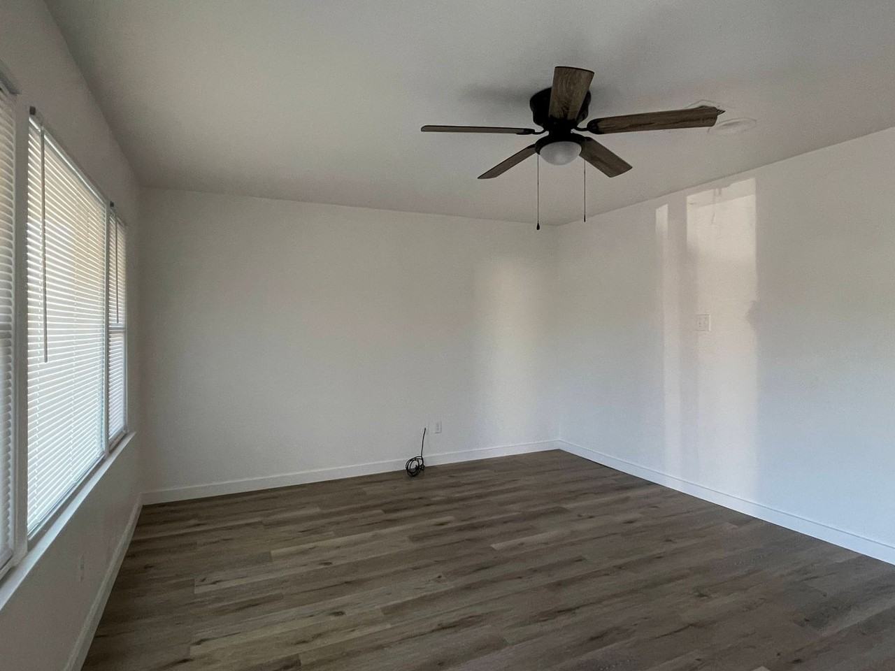 4102 Avenue U - Photo 2 of 21