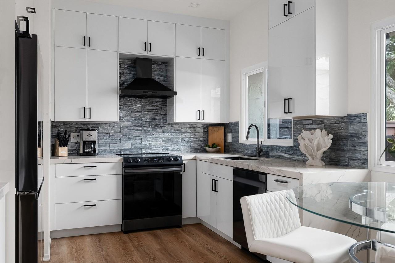 236 Reef Court - Photo 5 of 27