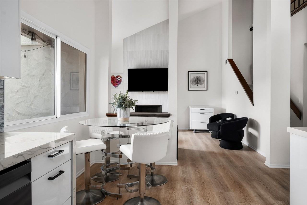 236 Reef Court - Photo 7 of 27