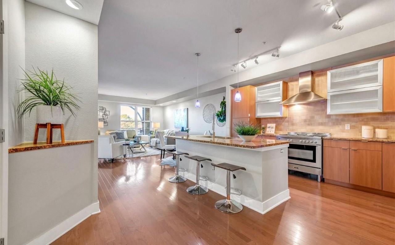 2240 Clay Street #510 - Photo 3 of 20