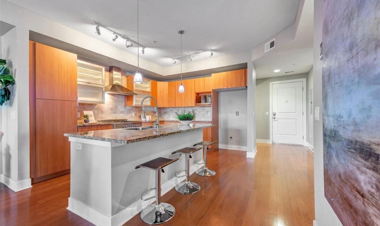 2240 Clay Street #510 - Photo 7 of 20