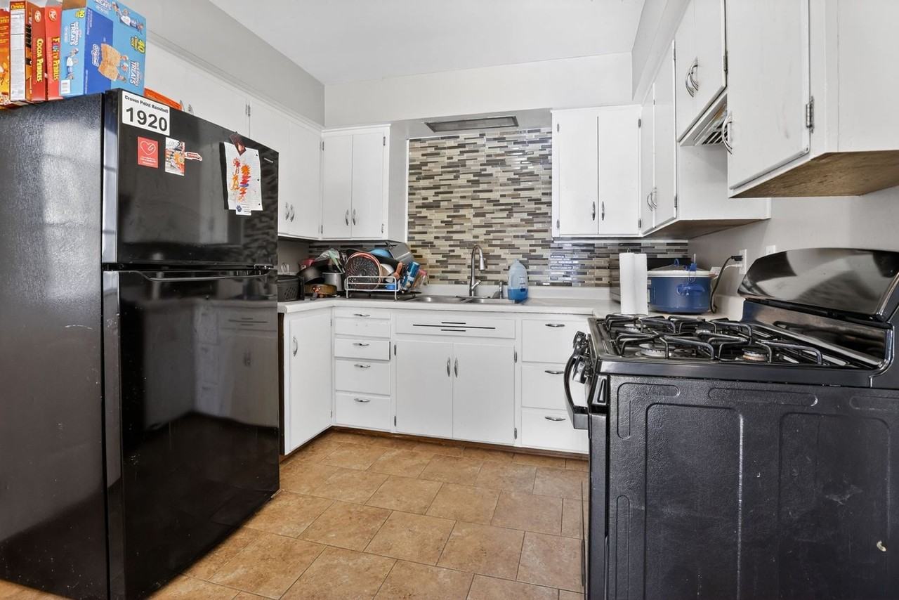 800 W Joliet St - Photo 5 of 32