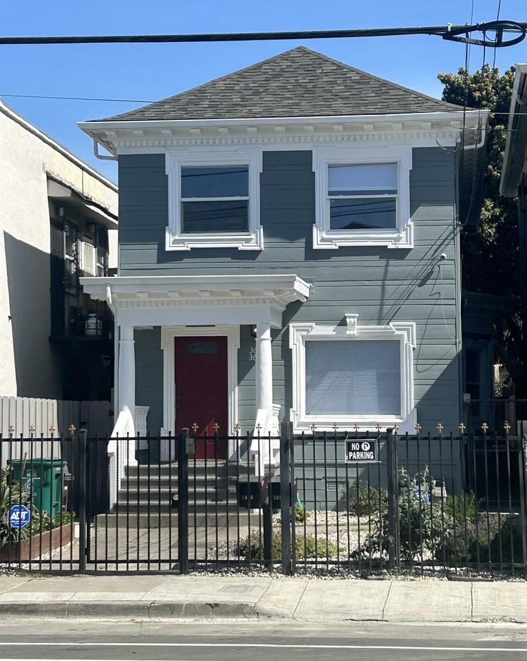 3656 West St #3656 - Photo 2 of 19