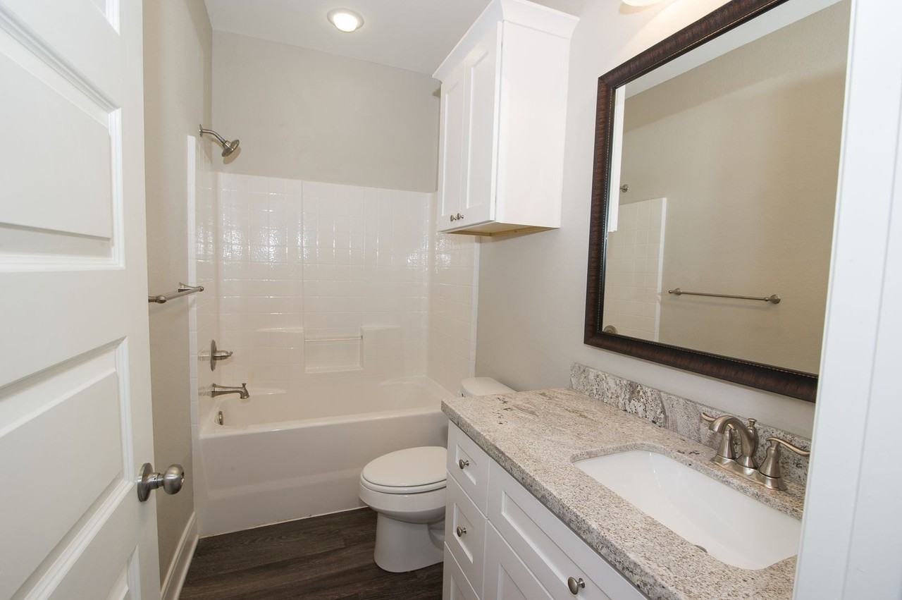 701 Hereford Street #A - Photo 7 of 12