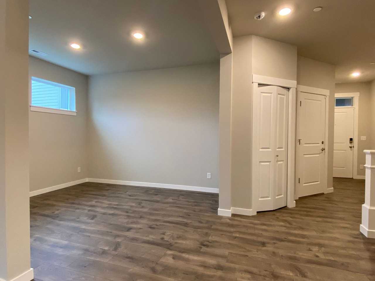 22126 Se 278th Pl - Photo 3 of 32