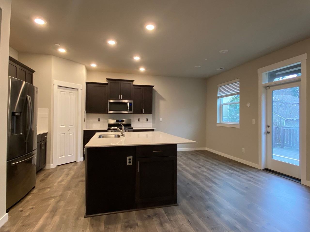 22126 Se 278th Pl - Photo 7 of 32