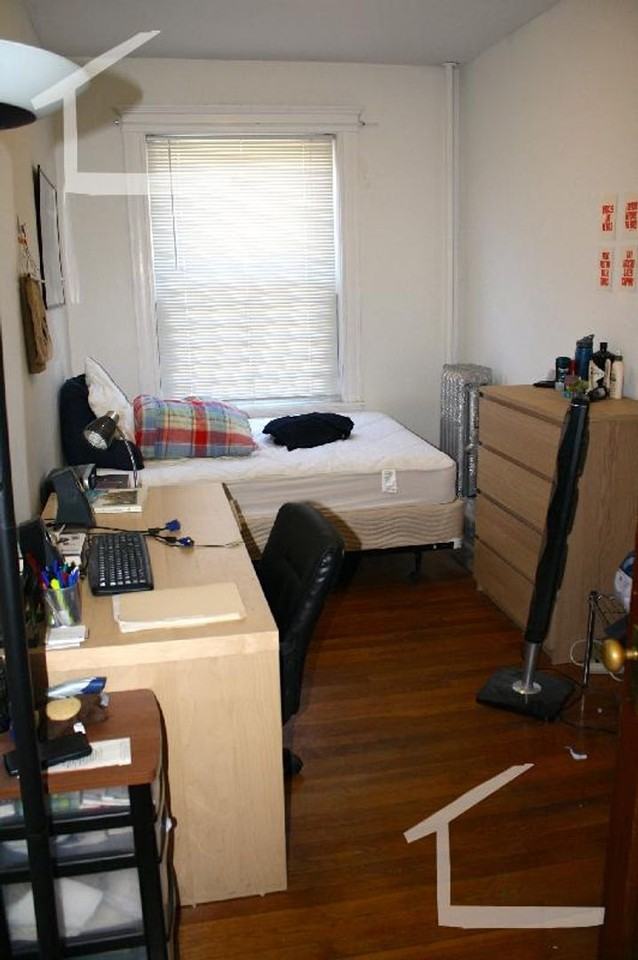 37 Saint Lukes Rd - Photo 3 of 37