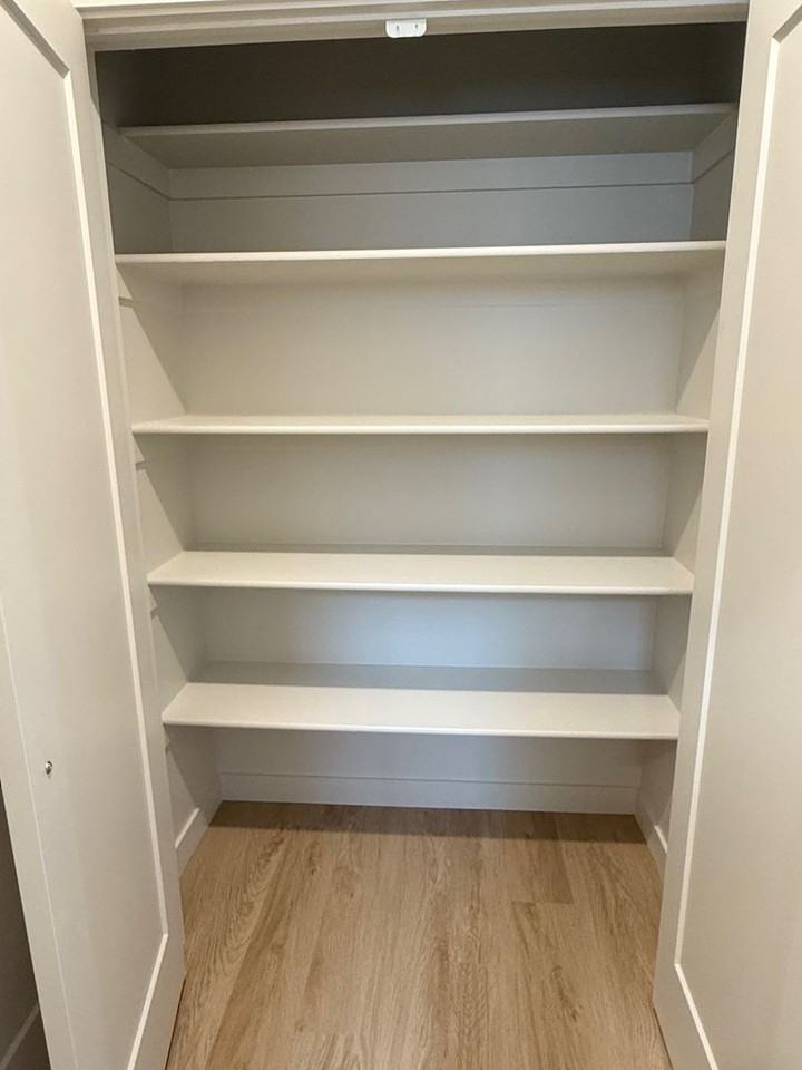 1166 N Clifton Dr - Photo 2 of 22