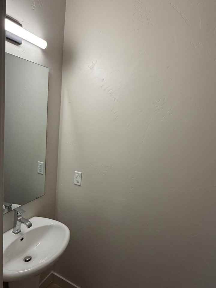 1166 N Clifton Dr - Photo 7 of 22