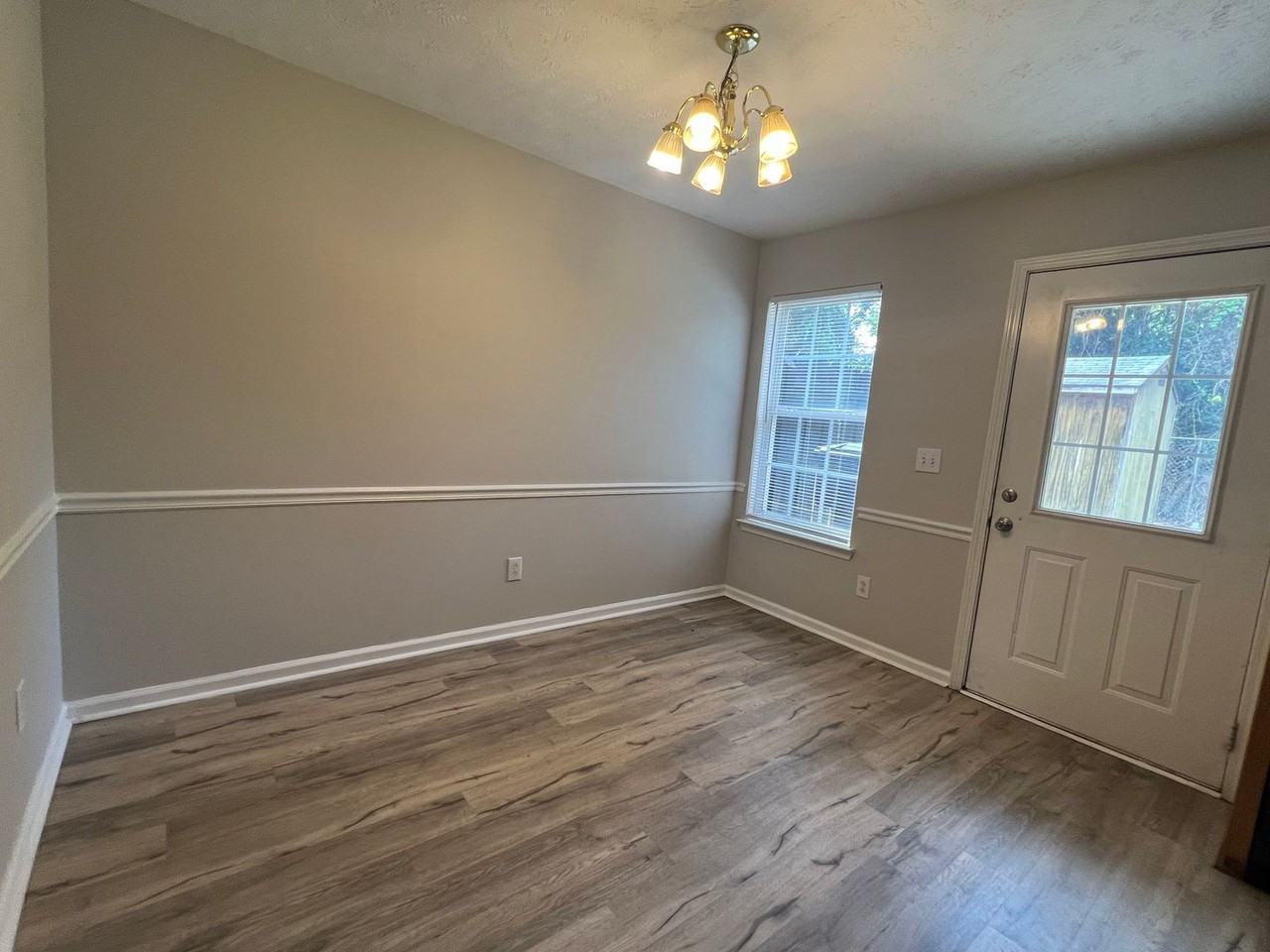 1505 Center Pointe Dr - Photo 7 of 18