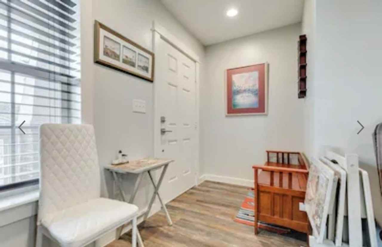 1326 Mary Moody Northern Boulevard - 53rd Street - Photo 2 of 16